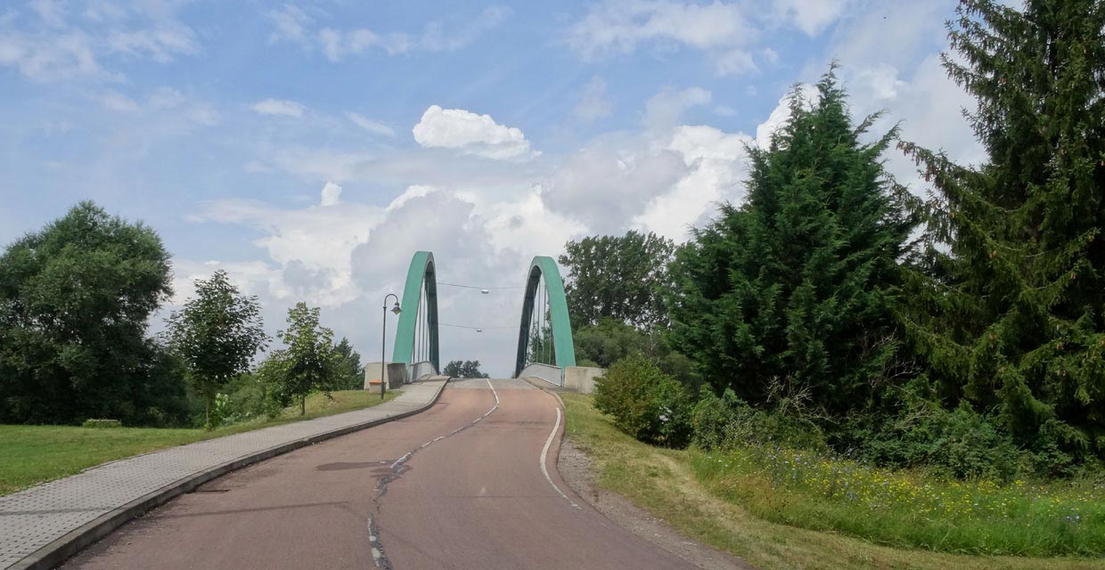 Saalebrücke Großekorbetha - Kleinkorbetha